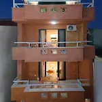 Apartman Si Deve Apartments, By Zantewize *