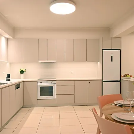 Lejlighed Si Deve Apartments, By Zantewize *